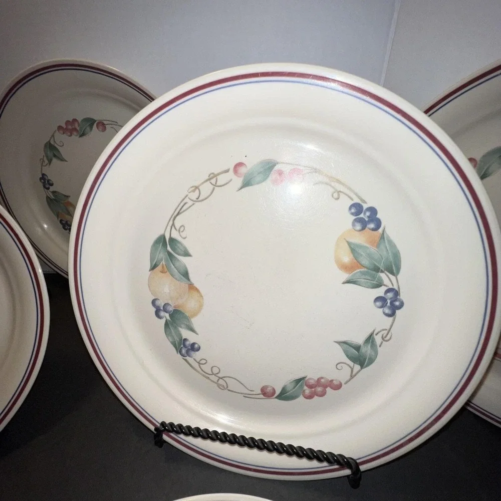 Corelle‎ Corning Ware Set of Seven 7 ABUNDANCE Fruit Design Luncheon Plates